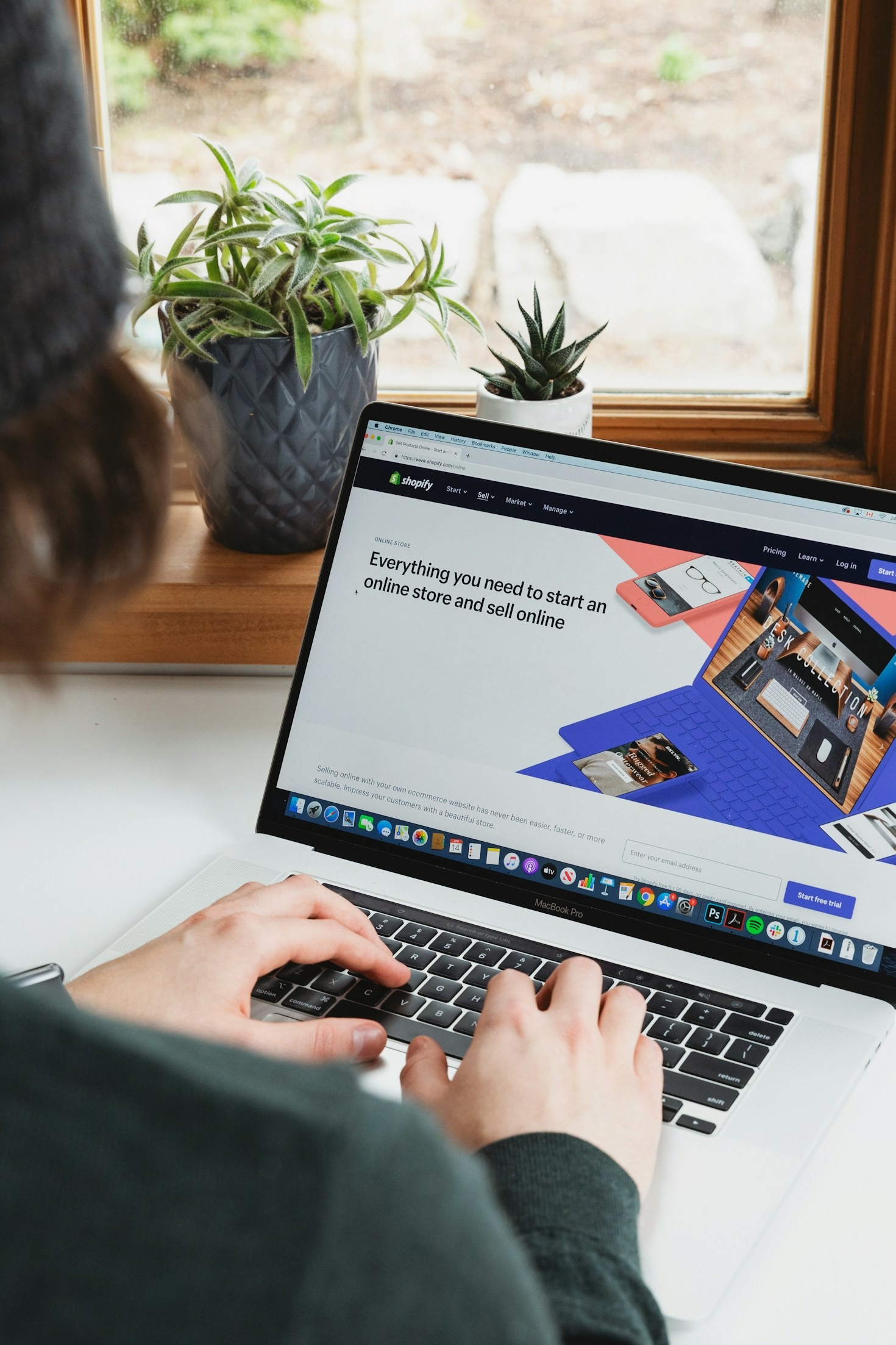 Automating YouTube: Benefits for Content Creators